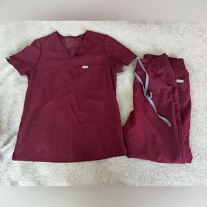 Figs Maroon Scrub Set